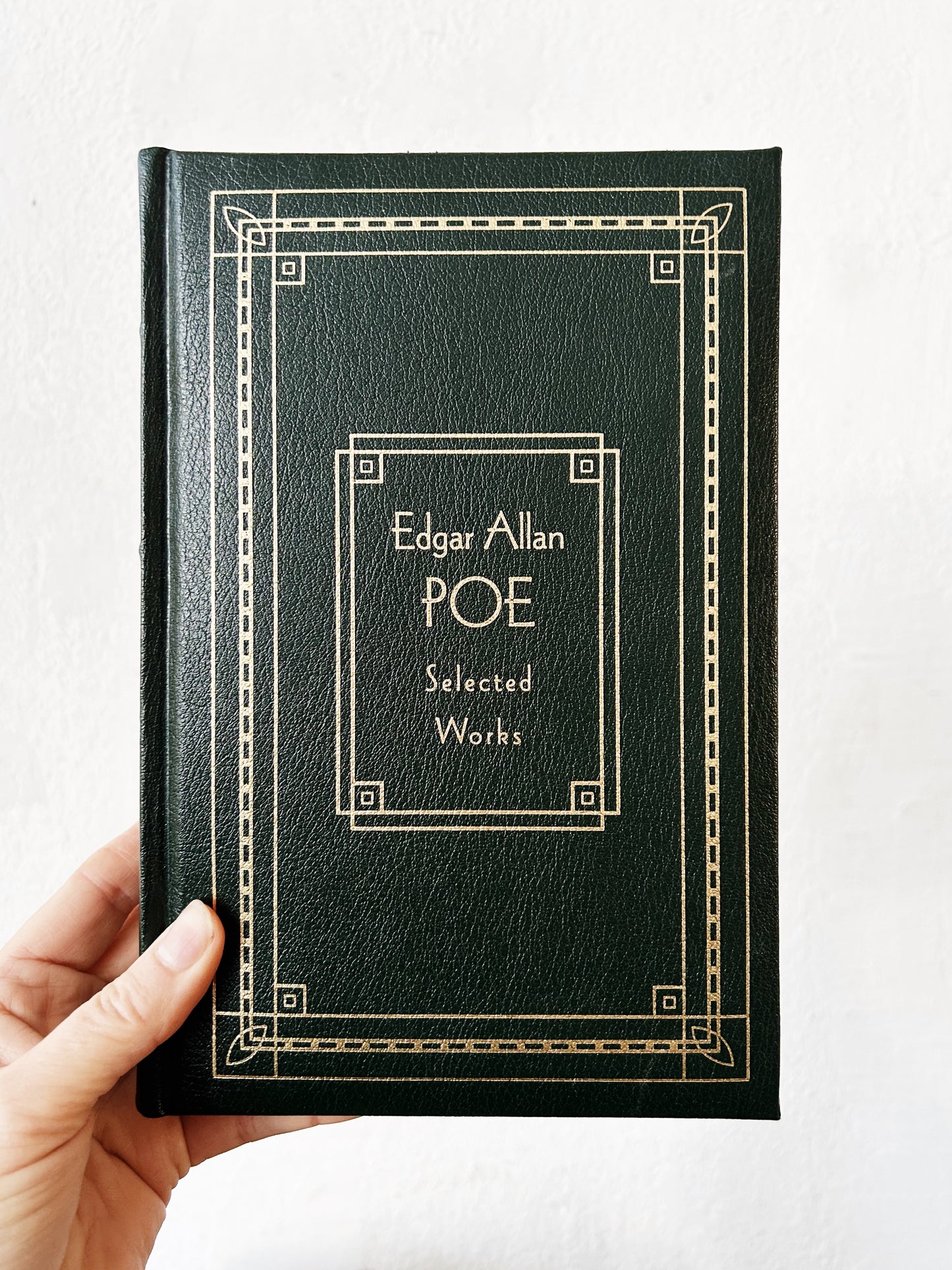 Edgar Allen Poe Selected Works 1985 Random House