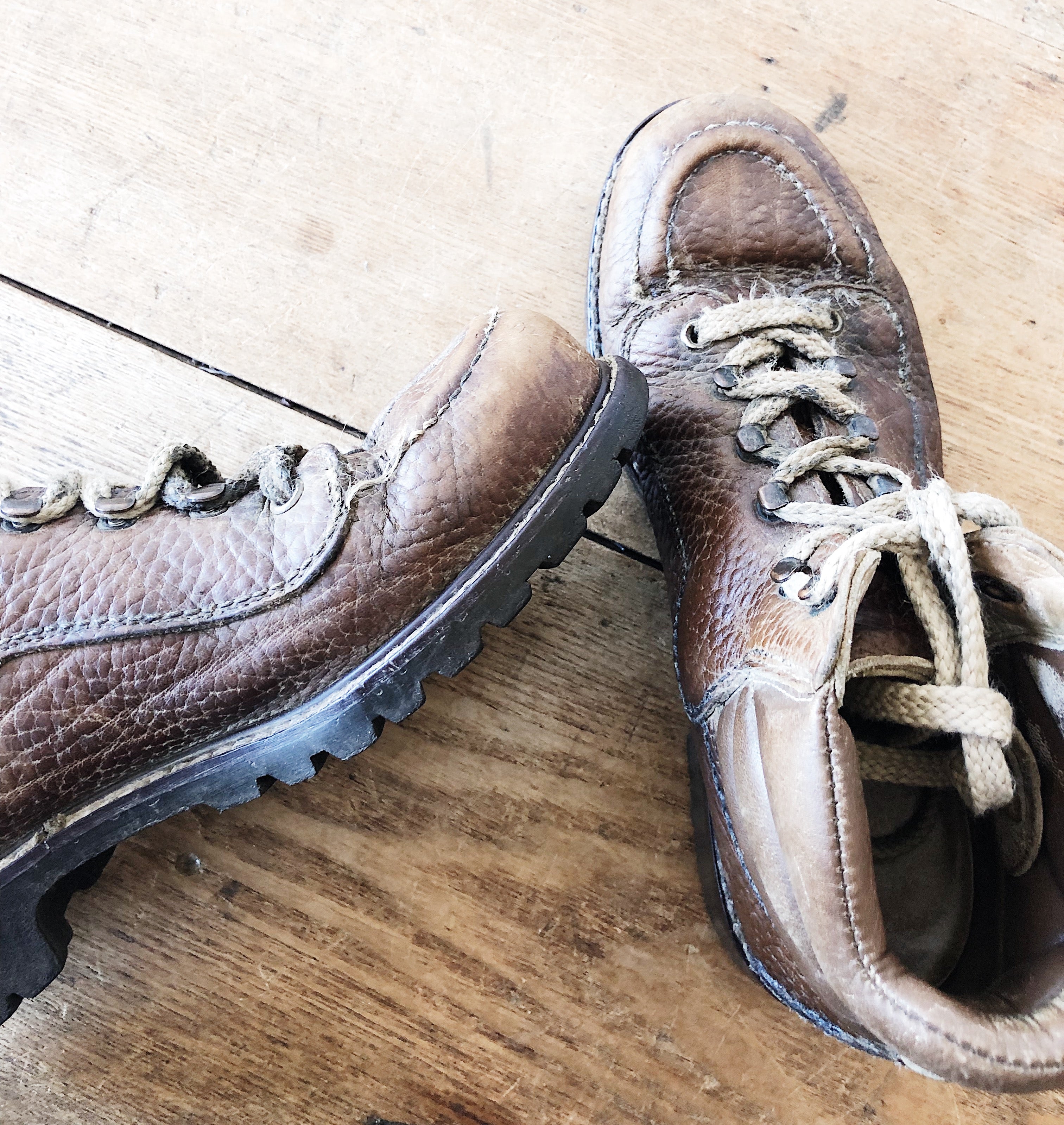 Vintage raichle hotsell hiking boots