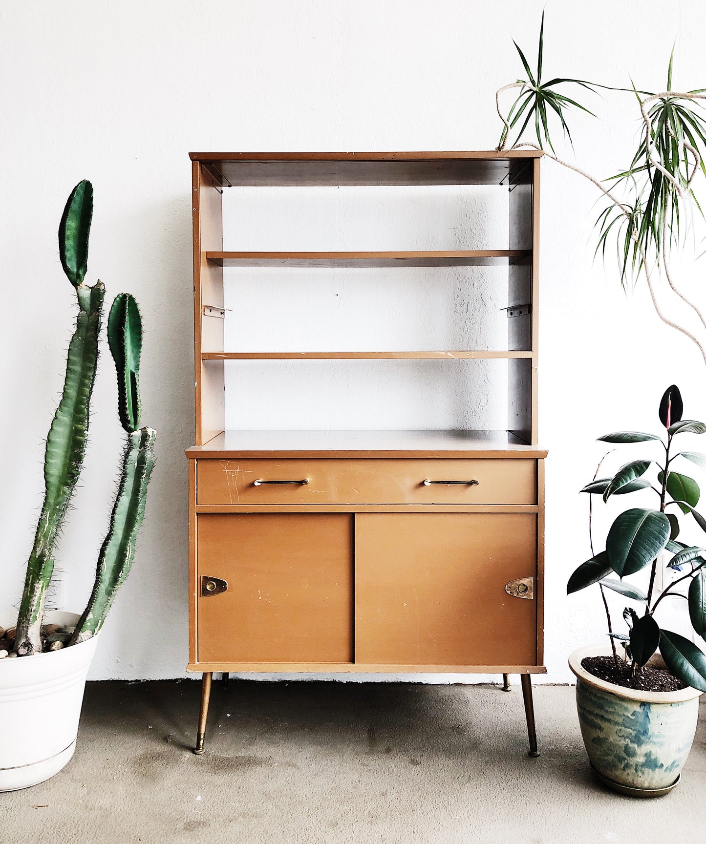 Vintage Mid Century Hutch