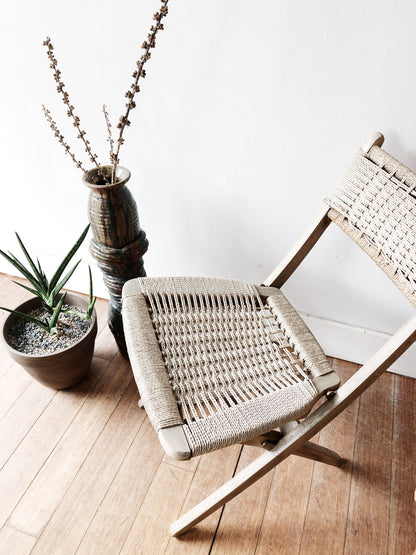 Vintage Folding Rope Chair