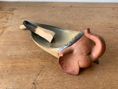 Stoneware Elephant Spoon Rest