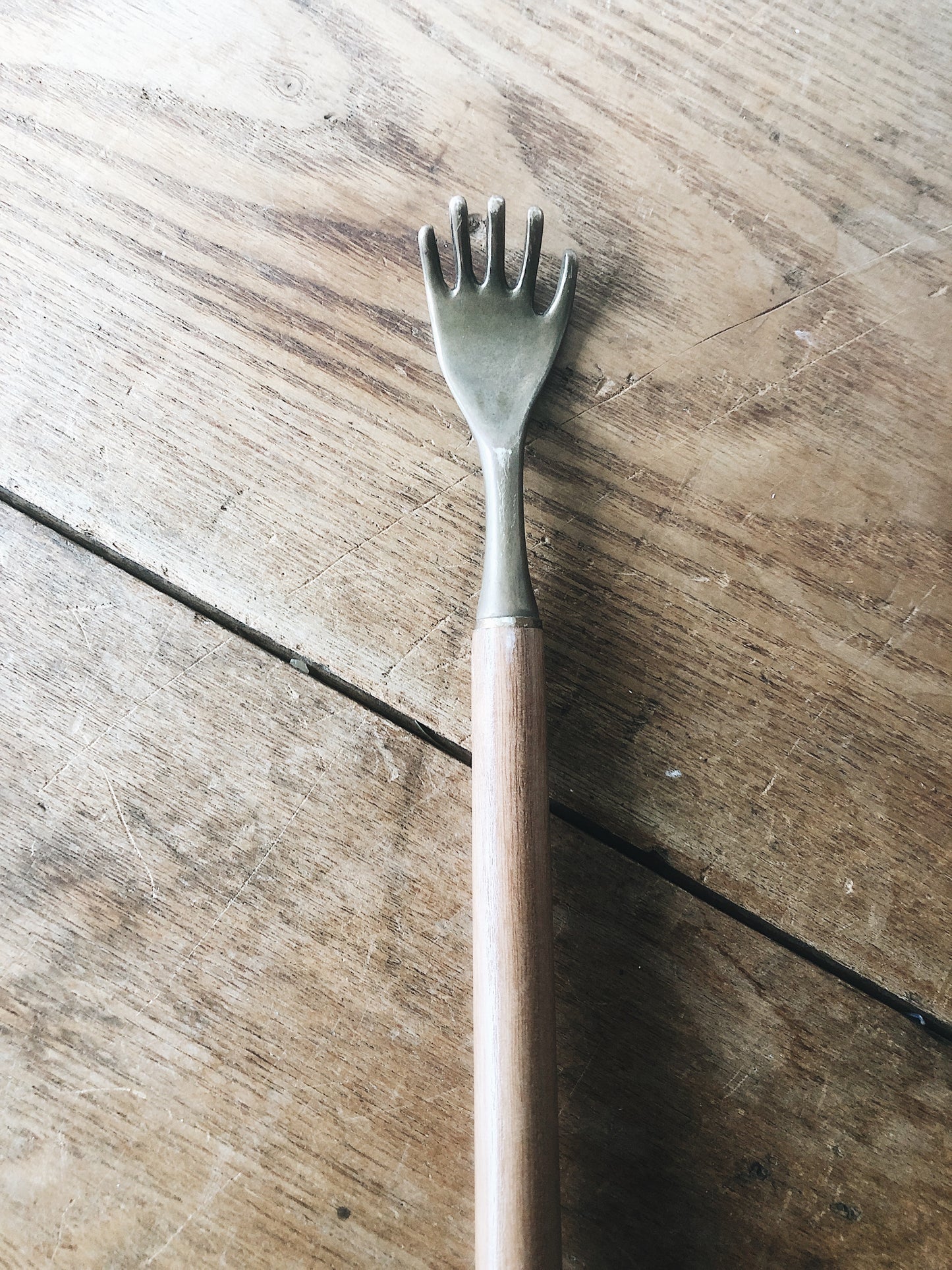 Vintage Back Scratcher