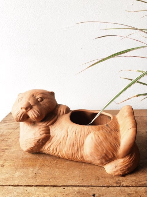 Clay Otter Planter