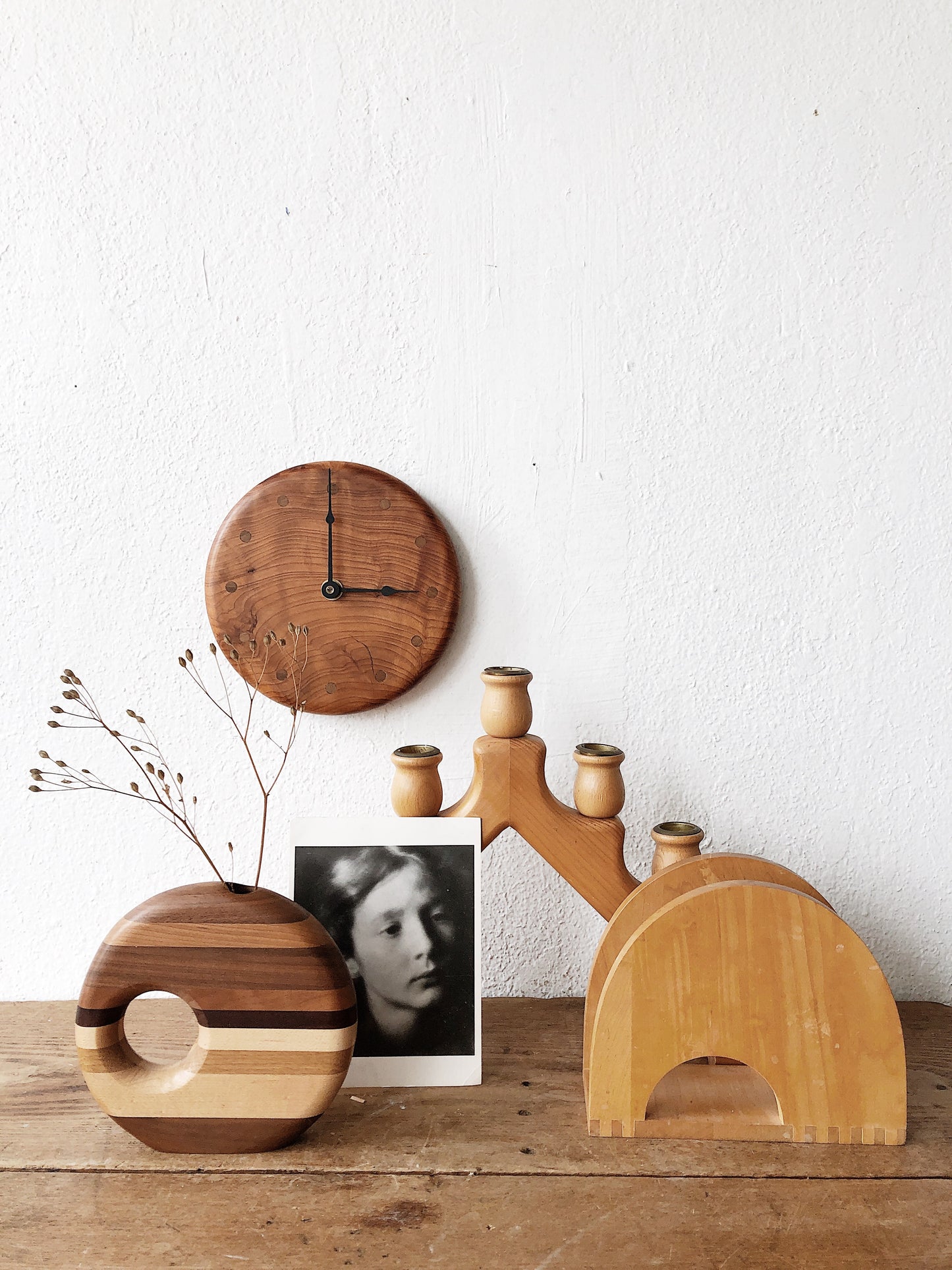 Vintage Minimalist Wood Clock