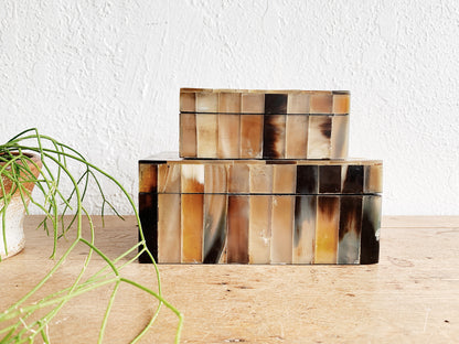 Nesting Resin and Wood Boxes