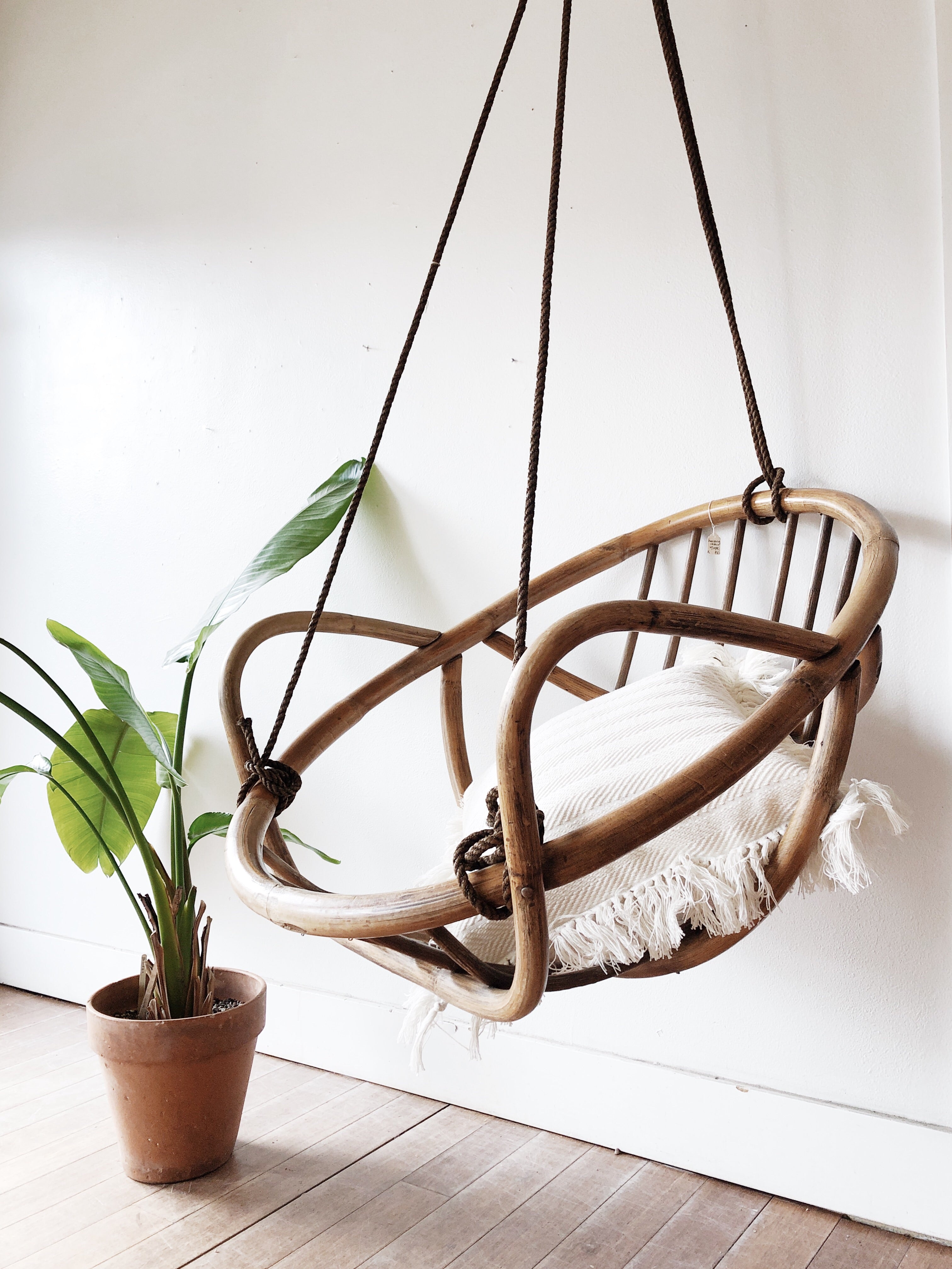 Bamboo chair online hanging