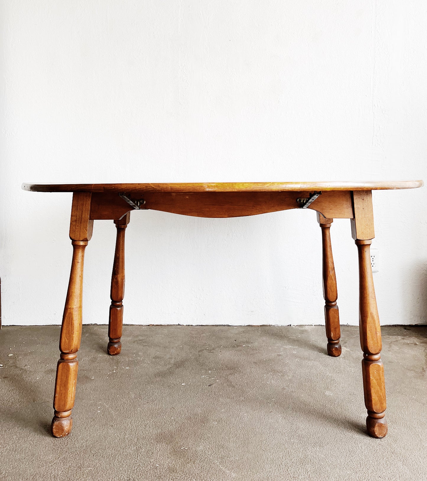 Vintage Round Drop Leaf Table