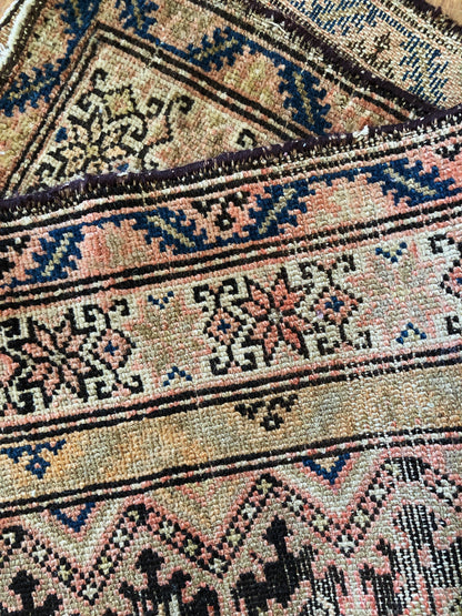 Vintage Turkish Kilim Rug